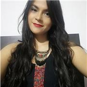 Psicóloga clínica con 9 años de
experiencia en el campo de la
salud.
Amplio conocimiento de la
psique humana, la dinámica
emocional y la comunicación
terapéutica efectiva.
Apasionada por empoderar a
las personas en su búsqueda
activa de bienestar